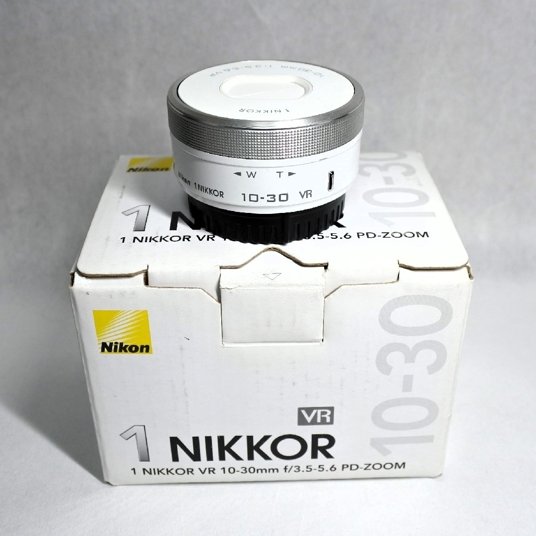 Nikon(ニコン)のNikon 1 NIKKOR VR 10-30mm PD-ZOOM スマホ/家電/カメラのカメラ(レンズ(ズーム))の商品写真