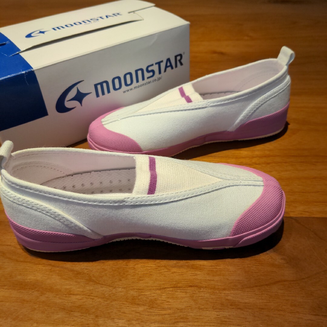 MOONSTAR (ムーンスター)の上履き　17cm / MOONSTAR キッズ/ベビー/マタニティのキッズ靴/シューズ(15cm~)(スクールシューズ/上履き)の商品写真