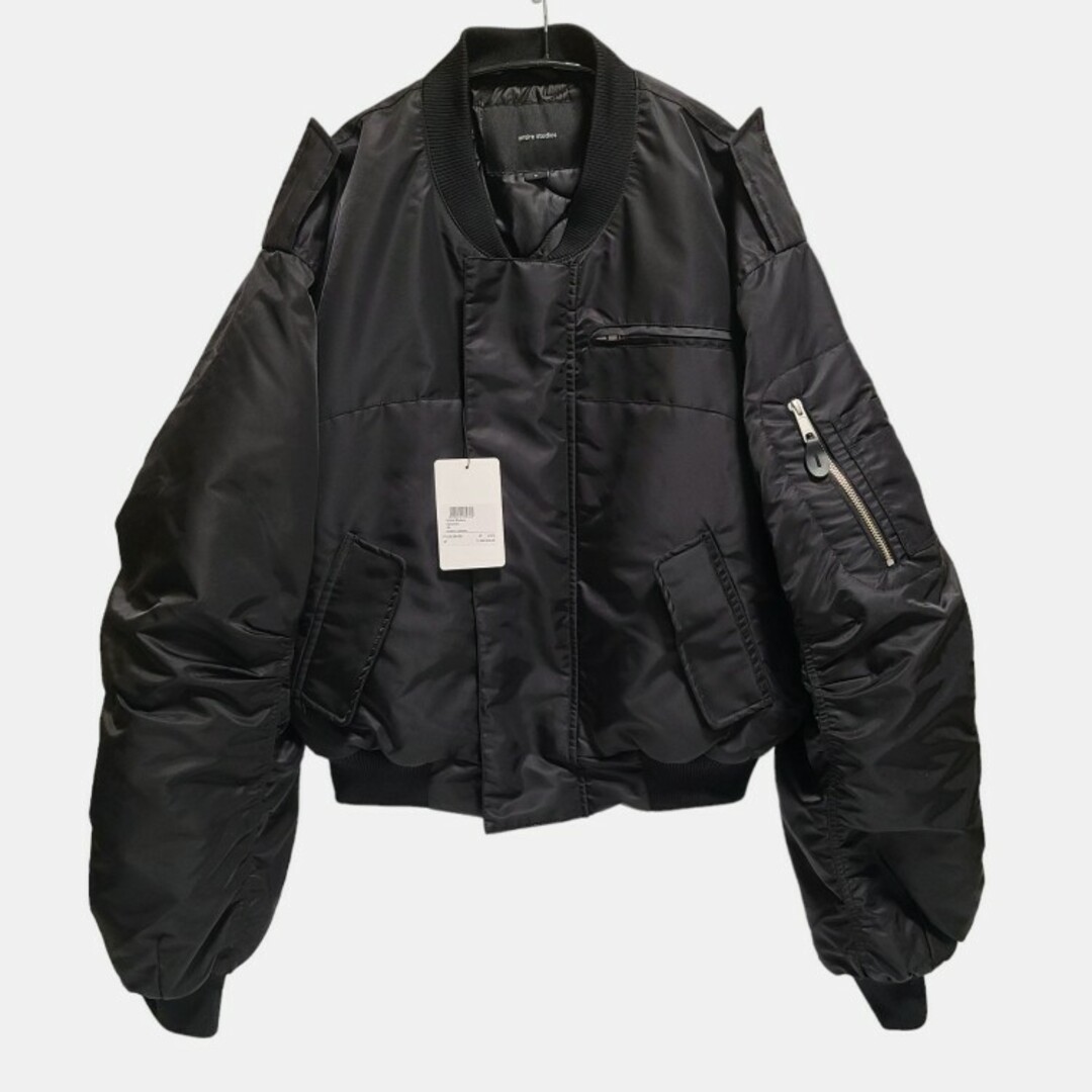 新品】ENTIRE STUDIOS A-2 BOMBER OIL Mサイズ ジャケット/アウター 新品】ENTIRE STUDIOS A-2 BOMBER OIL Mサイズ ジャケット/アウター