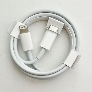 アイフォーン(iPhone)の新品・未使用　iPhone 純正　充電ケーブル(その他)