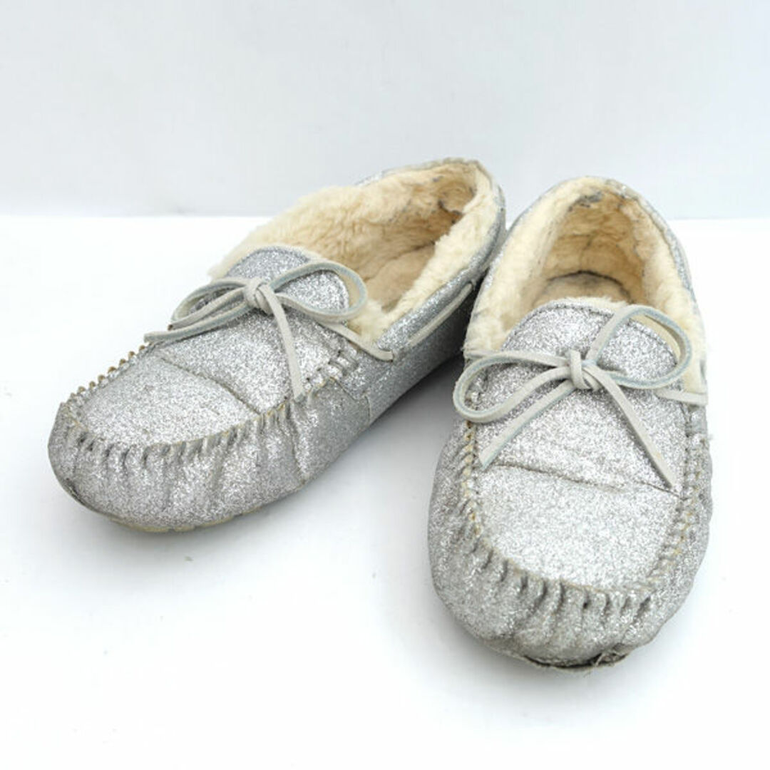 UGG - UGG / アグ ◇モカシン/ダコタ スパークル//シルバー UGG - UGG / アグ ◇モカシン/ダコタ スパークル//シルバー
