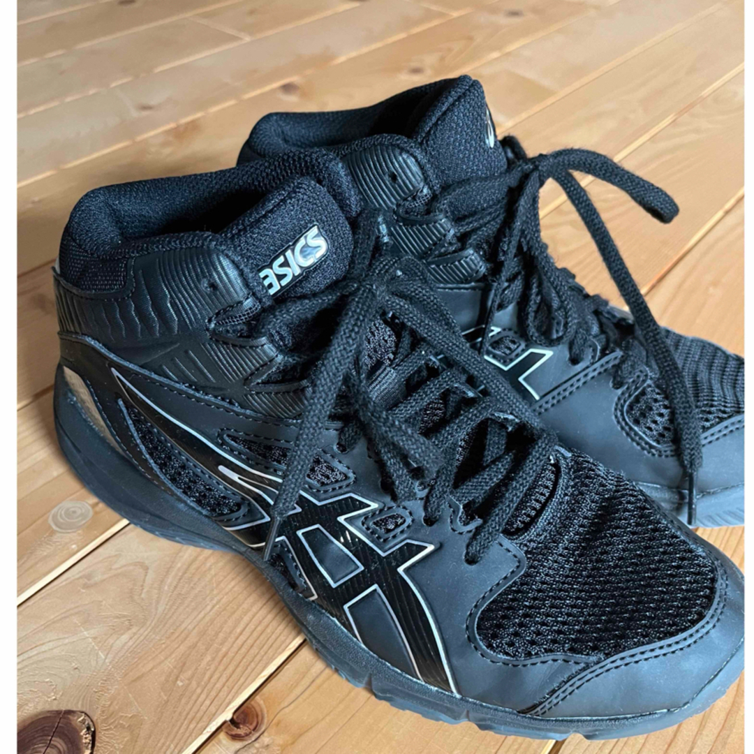 asics(アシックス)のasics バスケットジューズ　キッズ　23.0 キッズ/ベビー/マタニティのキッズ靴/シューズ(15cm~)(その他)の商品写真