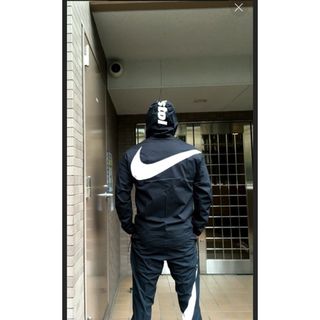 エフシーアールビー(F.C.R.B.)のXL！FCRB ナイキ　ソフ　just do it ビッグスウッシュシュプ好きに(ナイロンジャケット)