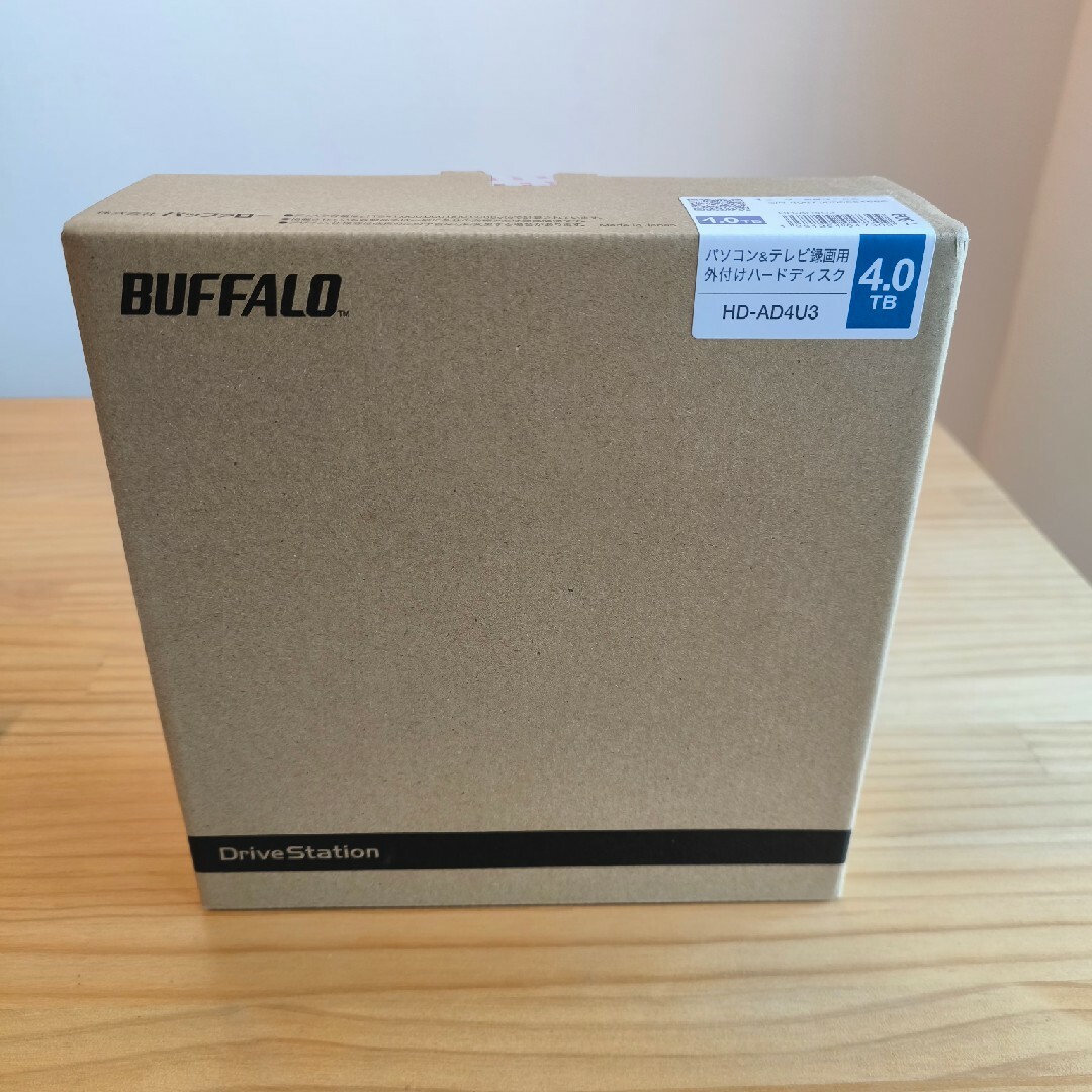 Buffalo(バッファロー)のバッファロー 外付けハードディスク 4TB　HD-AD4U3 スマホ/家電/カメラのテレビ/映像機器(テレビ)の商品写真