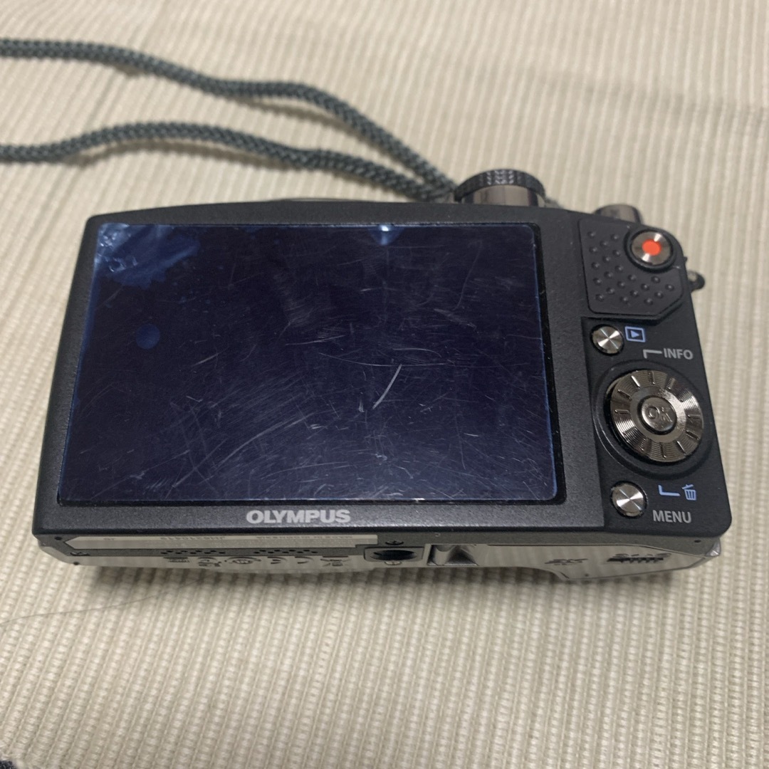 OLYMPUS(オリンパス)のOLYMPUS デジタルカメラ　SZ-31MR スマホ/家電/カメラのカメラ(コンパクトデジタルカメラ)の商品写真