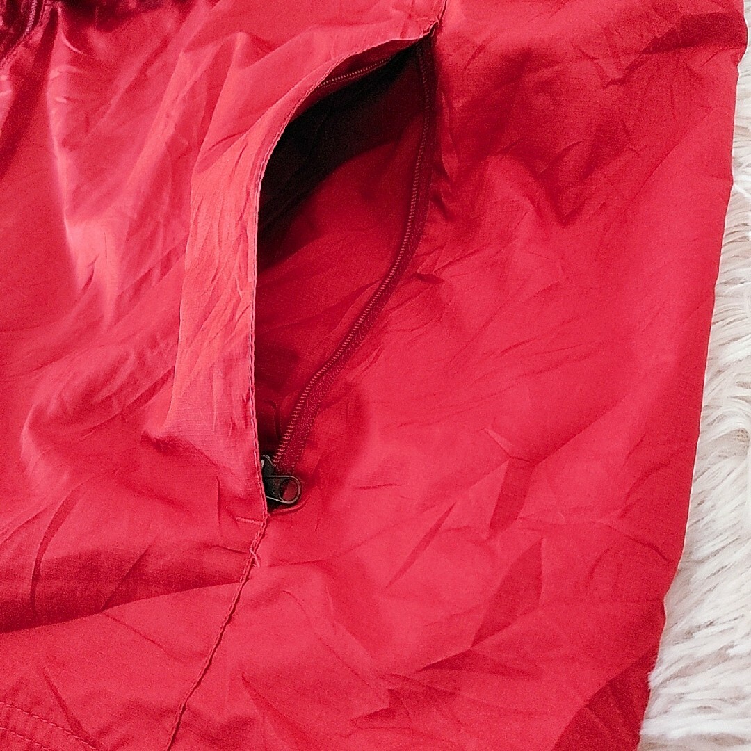 NIKE(ナイキ)のナイキ　フルジップ　ナイロンジャケット　赤　XXLサイズ　US規格　刺繍 メンズのジャケット/アウター(ナイロンジャケット)の商品写真