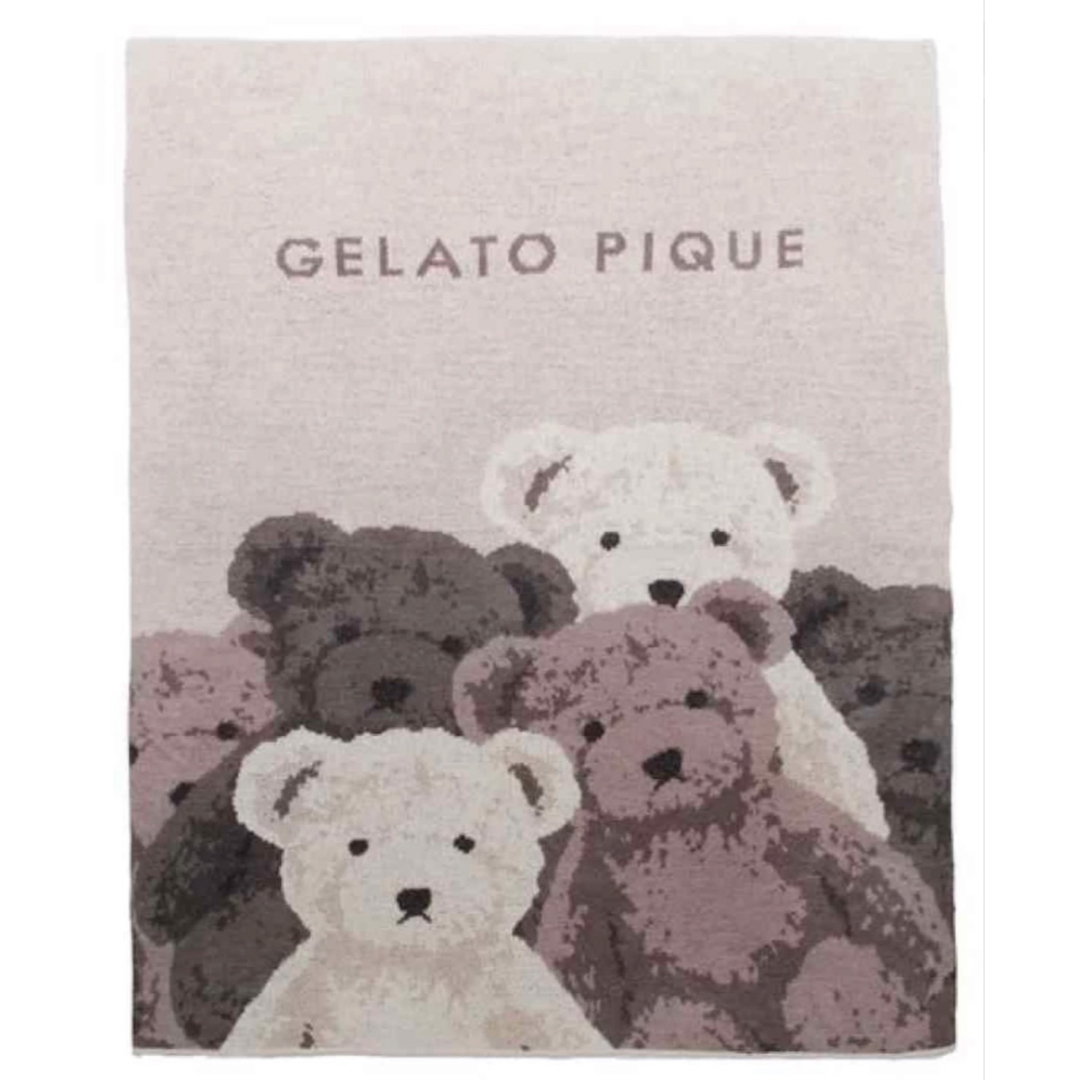 gelato pique(ジェラートピケ)の新品タグ付き　ジェラートピケ  3カラーベア　ブランケット　ピンクベージュ インテリア/住まい/日用品の寝具(毛布)の商品写真