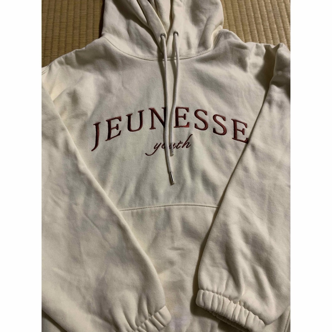 JEUNESSE フーディー レディースのトップス(パーカー)の商品写真