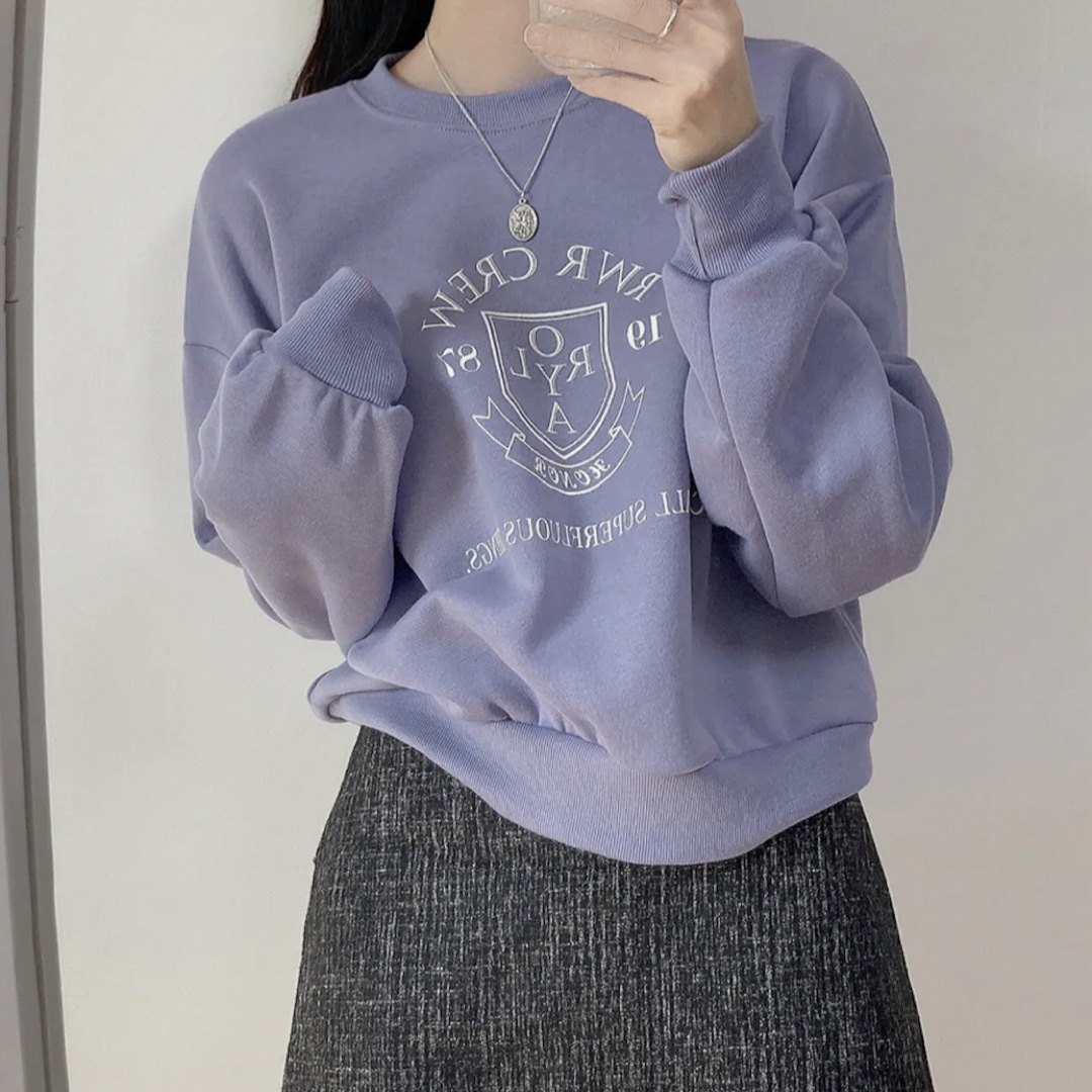 dholic(ディーホリック)の韓国　ロゴスウェット　春服　カジュアル　ガーリー　シンプル　レディース　服　 レディースのトップス(トレーナー/スウェット)の商品写真