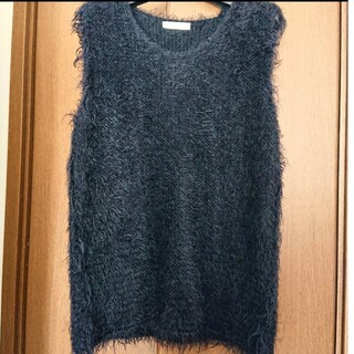 セリーヌ編み込みセーター