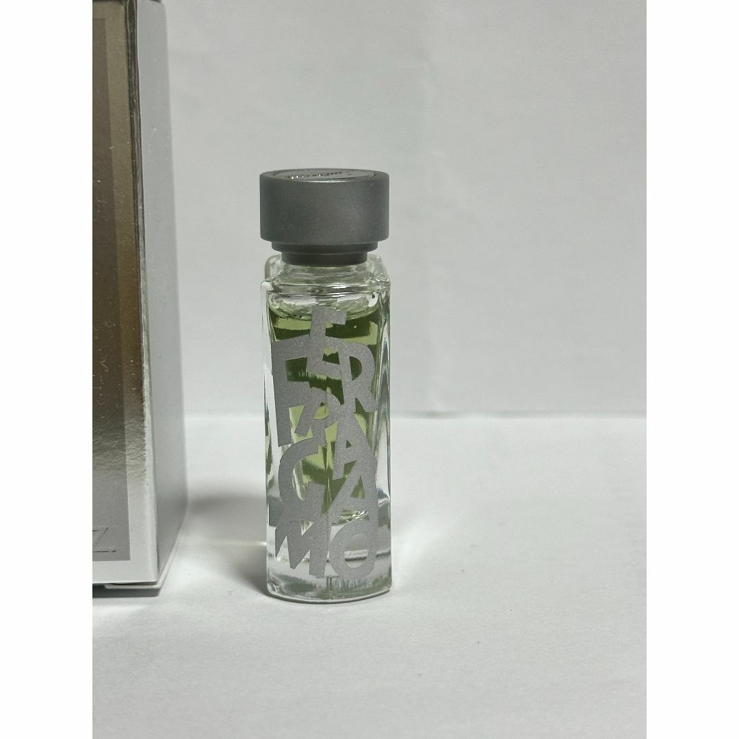フェラガモ　香水　ＳＨＩＲＯ　フレグランス　ローズバッド　PLST　ZARA コスメ/美容の香水(香水(男性用))の商品写真