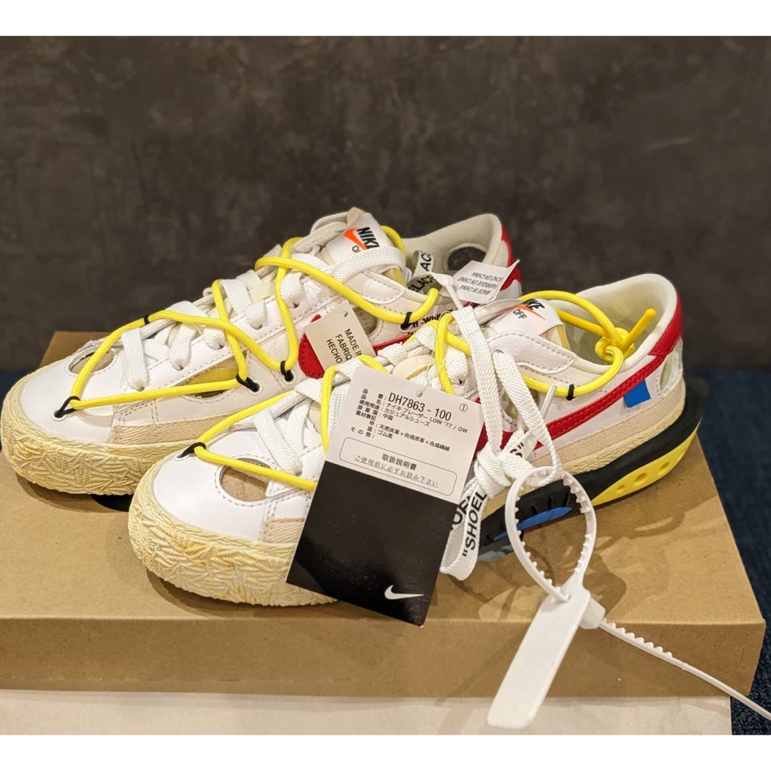 スニーカーOff-White × Nike Blazer Low "