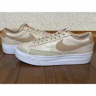 ナイキ(NIKE)のNIKE BLAZER LOW PLATFORM 24.5cm(スニーカー)