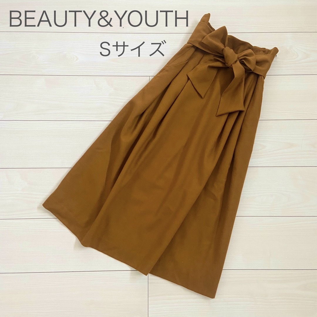 BEAUTY&YOUTH UNITED ARROWS(ビューティアンドユースユナイテッドアローズ)のBEAUTY&YOUTH ハイウエストフレアスカート　キャメル　S レディースのスカート(ロングスカート)の商品写真