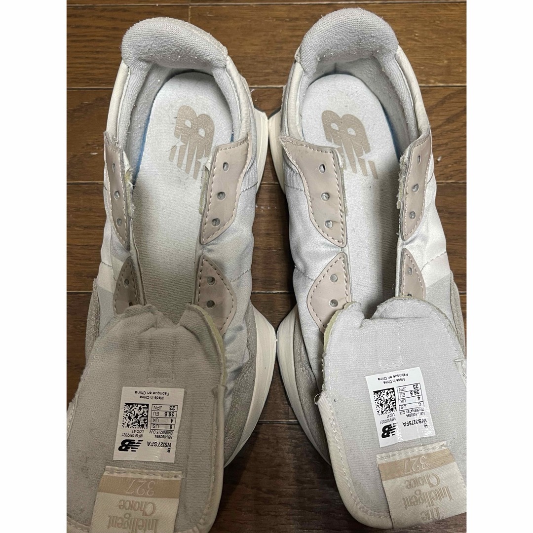 New Balance(ニューバランス)のNew Balance WS327SFA "White Birch"23.0cm レディースの靴/シューズ(スニーカー)の商品写真