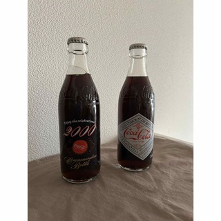 コカコーラ(コカ・コーラ)のコカコーラ　2000年　プレミアムボトル　2本(ノベルティグッズ)