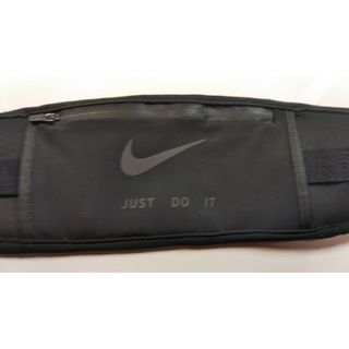 ナイキ(NIKE)の【 NIKE JUST DO IT  】RUNNING POACH 防水・速乾(ウエストポーチ)