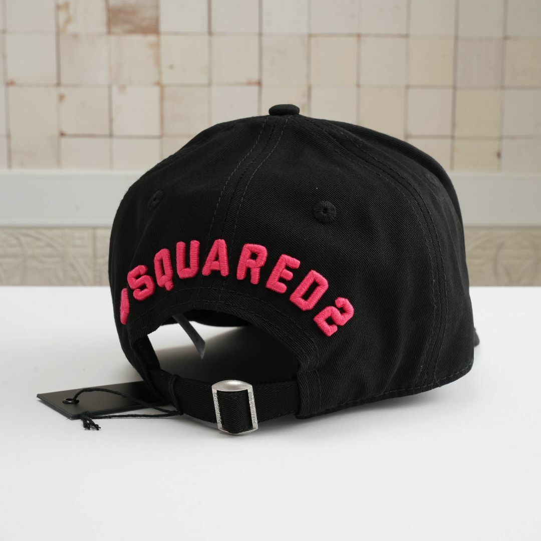 DSQUARED2(ディースクエアード)の新品 DSQUARED2 BE ICON BASEBALL CAP メンズの帽子(キャップ)の商品写真