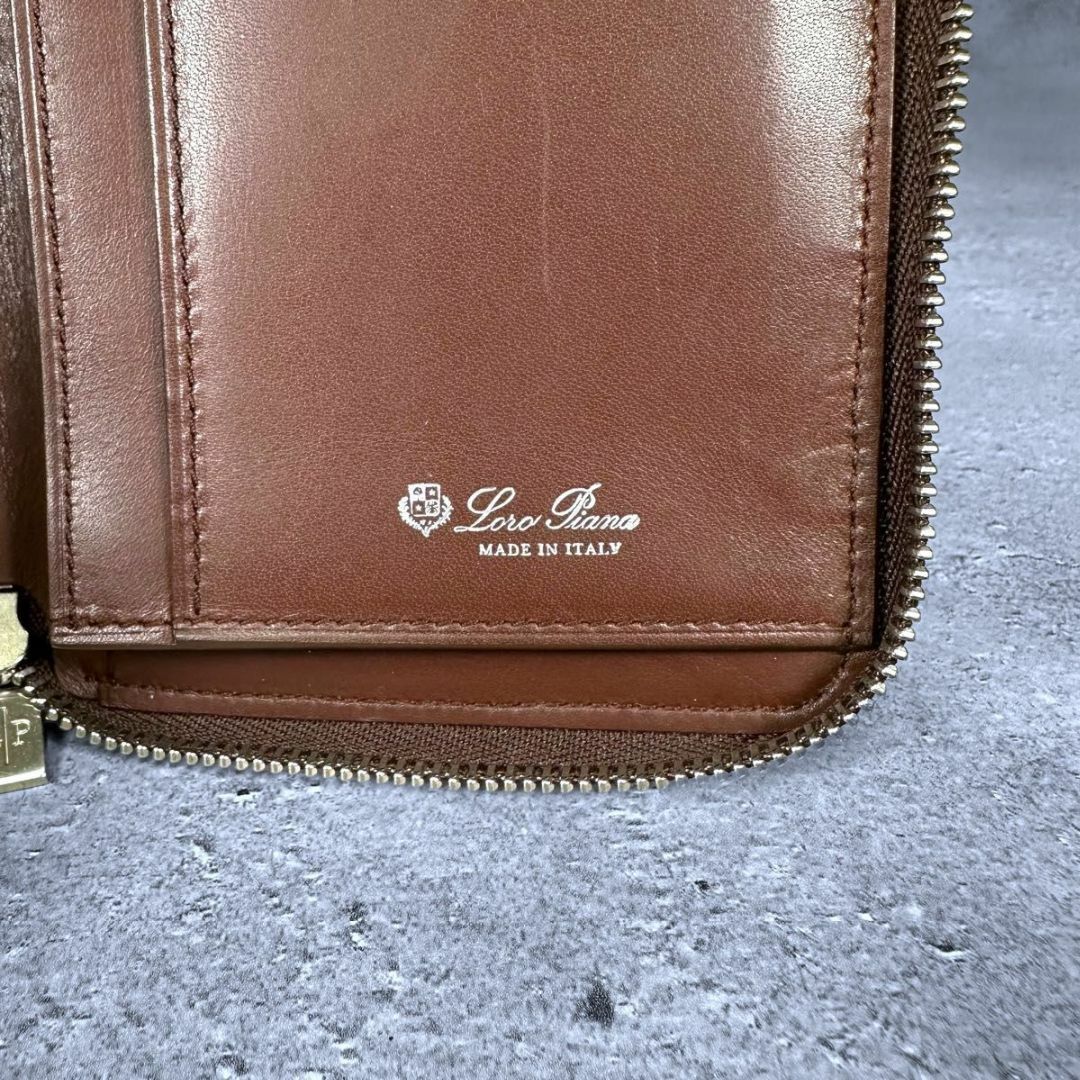 Loro Piana - Loro Piana ロロピアーナ レザー ラウンド Loro Piana - Loro Piana ロロピアーナ レザー ラウンド