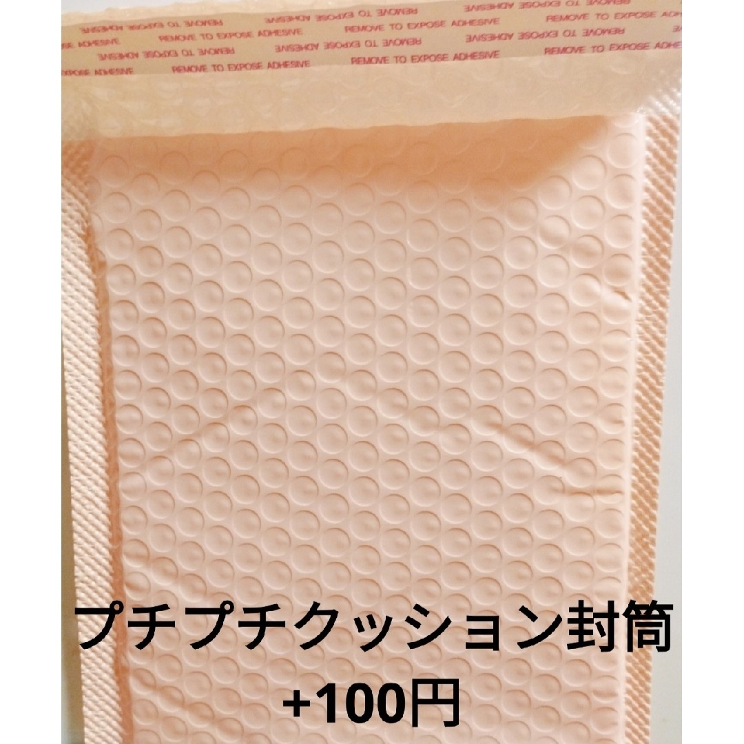 イヤーカフ　黒　白　薔薇　ビジュー　パール　チェーン　かっこいい　イヤリング レディースのアクセサリー(イヤーカフ)の商品写真