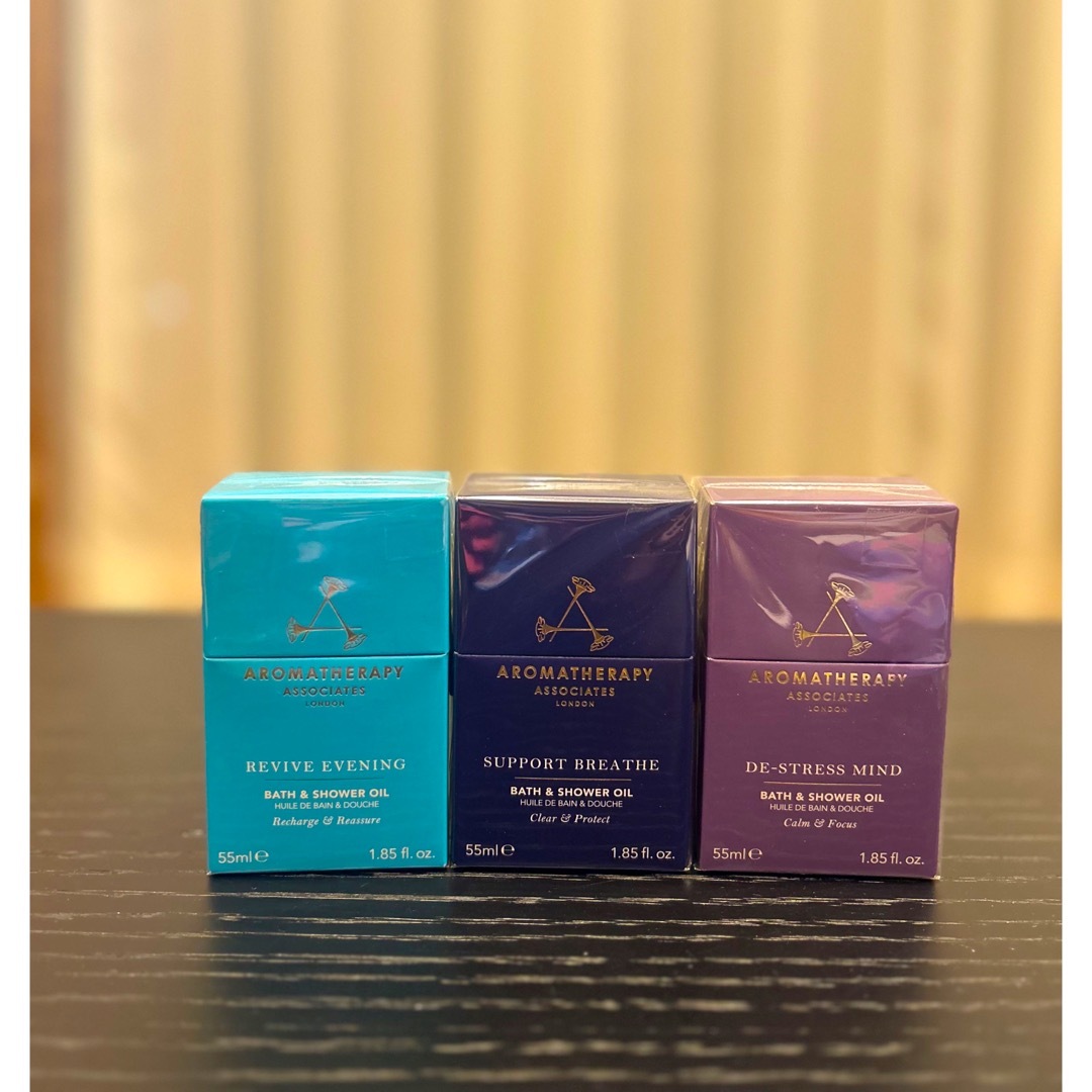 AROMATHERAPY ASSOCIATES(アロマセラピーアソシエイツ)のアロマセラピーアソシエイツ　入浴剤　バスオイル　セット　シャワーオイル　 コスメ/美容のボディケア(入浴剤/バスソルト)の商品写真