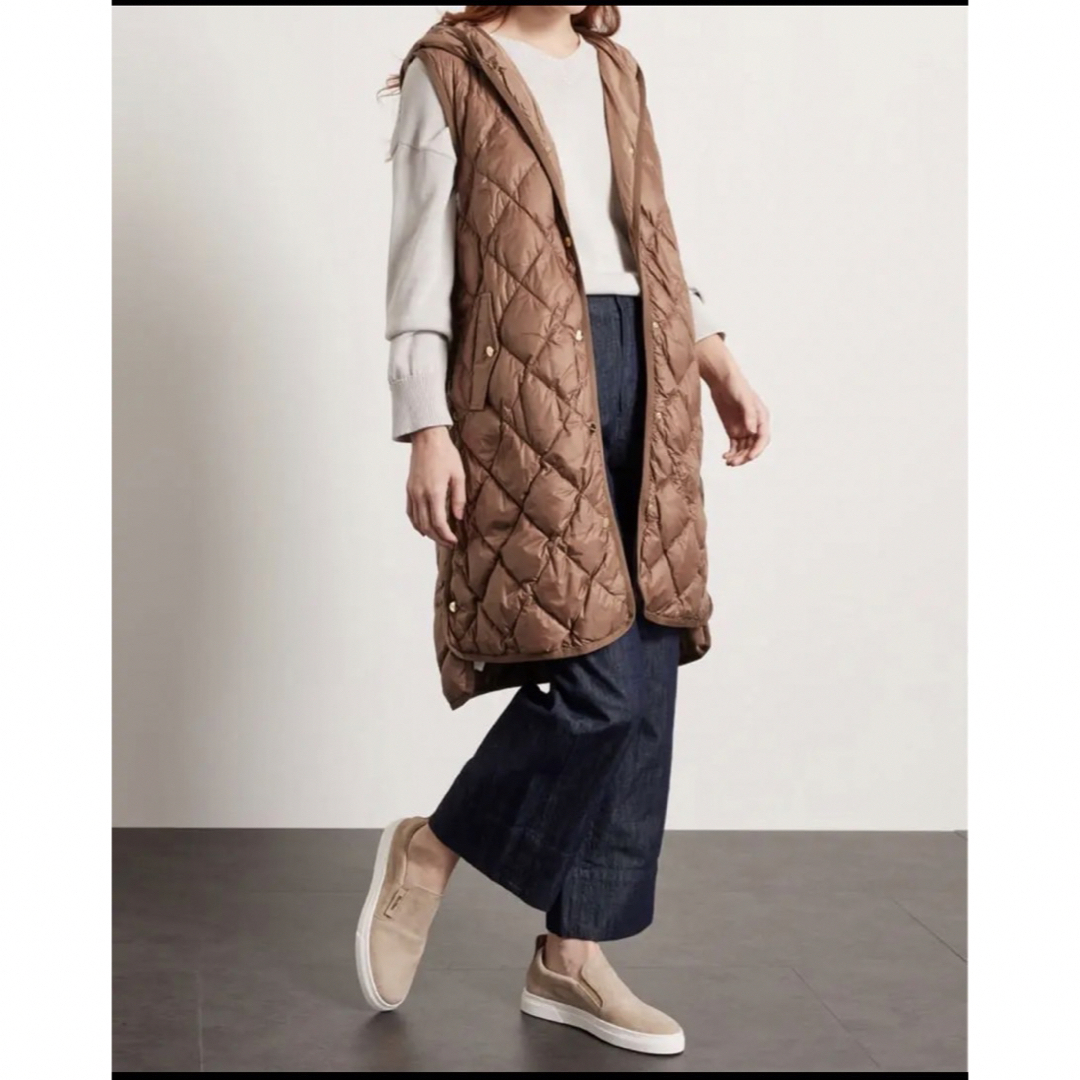 Max Mara(マックスマーラ)のMax Mara  Gisoft ロングダウンベスト　新品 レディースのジャケット/アウター(ダウンベスト)の商品写真