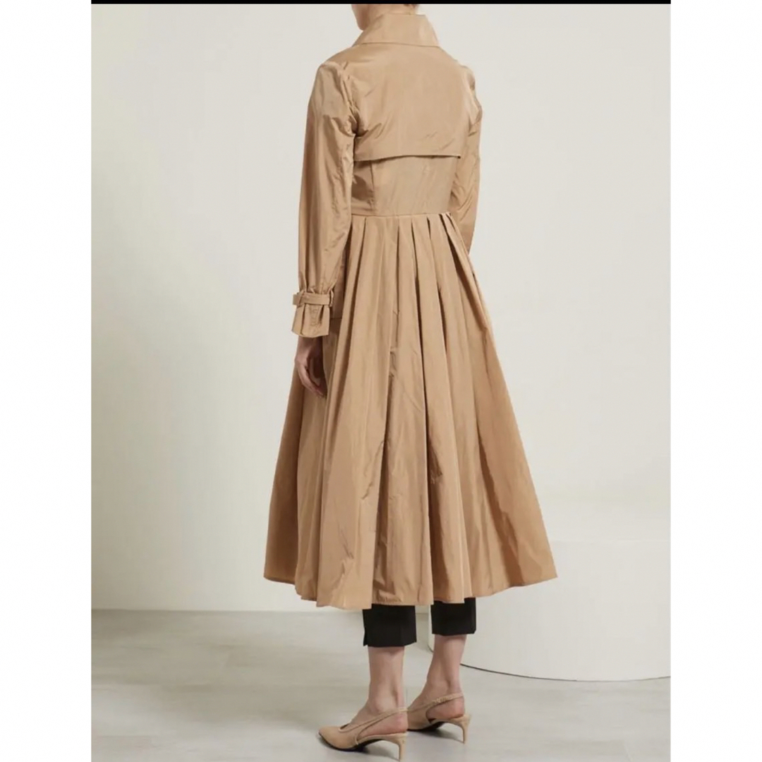 Max Mara(マックスマーラ)のMax Mara Tubinga トレンチコート　新品 レディースのジャケット/アウター(トレンチコート)の商品写真