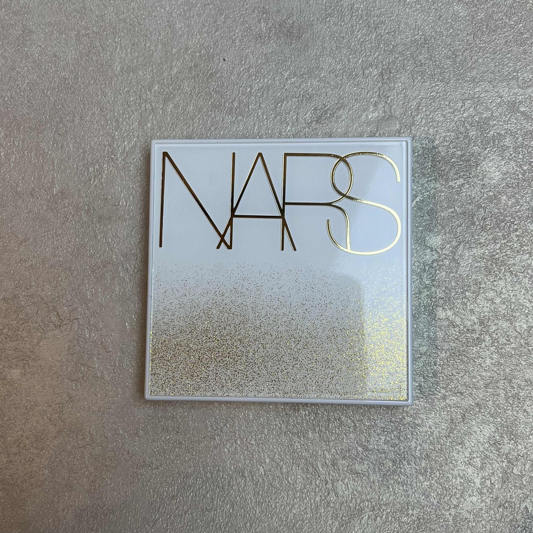 NARS(ナーズ)のNARS ナーズ エンドレスナイツ アイシャドウパレット コスメ/美容のベースメイク/化粧品(アイシャドウ)の商品写真