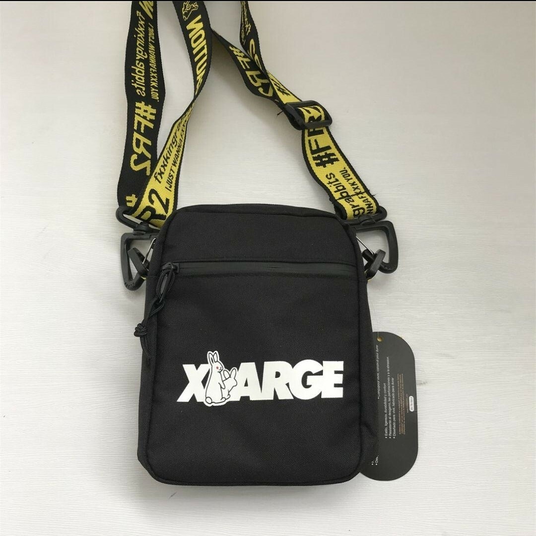 XLARGE(エクストララージ)の【最後1点】専用FR2 ショルダーバッグ X-LARGE エックスラージ メンズのバッグ(ショルダーバッグ)の商品写真