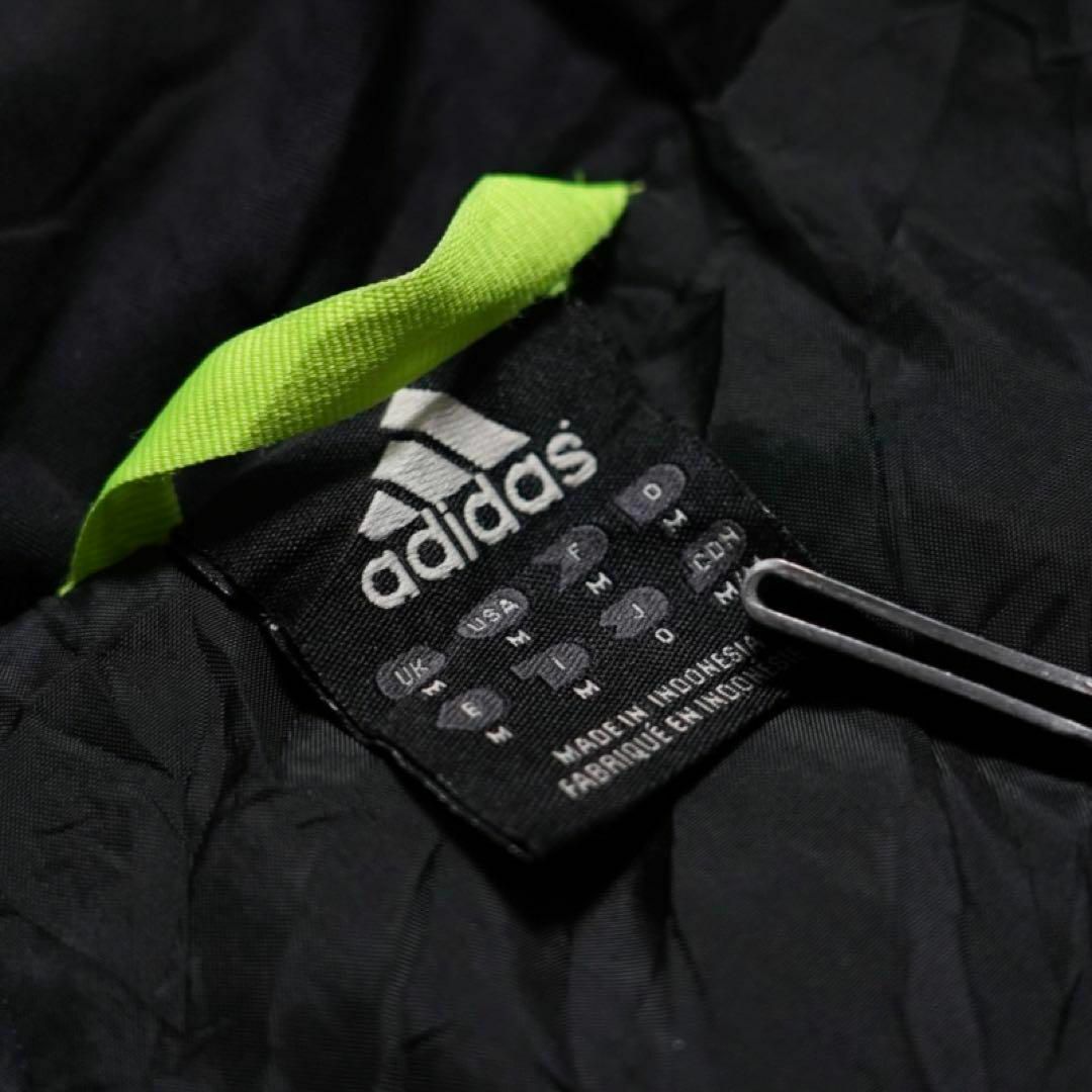 adidas(アディダス)のアディダス　ダウンベスト　XLサイズ　ブラック　無地　adidas メンズのジャケット/アウター(ダウンベスト)の商品写真