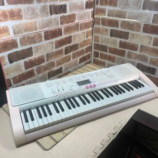 カシオ(CASIO)の電子キーボード　カシオ　光ナビゲーション機能付き LUCE LK-105(電子ピアノ)