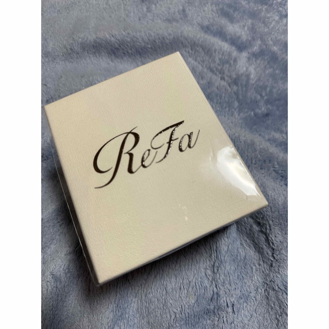 ReFa(リファ)のリファハートブラシ　新品未使用　正規品 コスメ/美容のヘアケア/スタイリング(ヘアブラシ/クシ)の商品写真