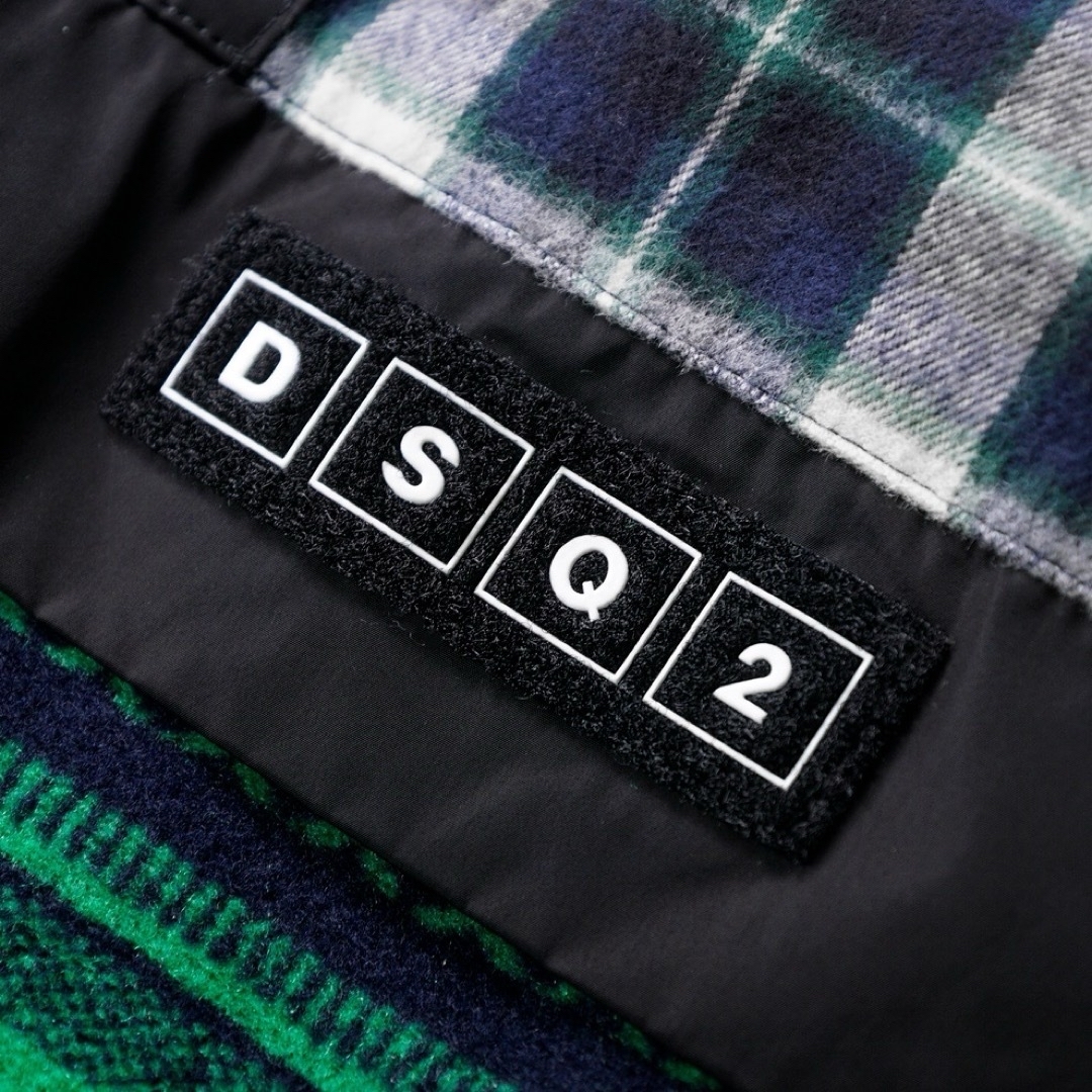 DSQUARED2(ディースクエアード)の新品25万DSQUARED2ディースクエアードパッチワーク中綿オーバーコート48 メンズのジャケット/アウター(マウンテンパーカー)の商品写真