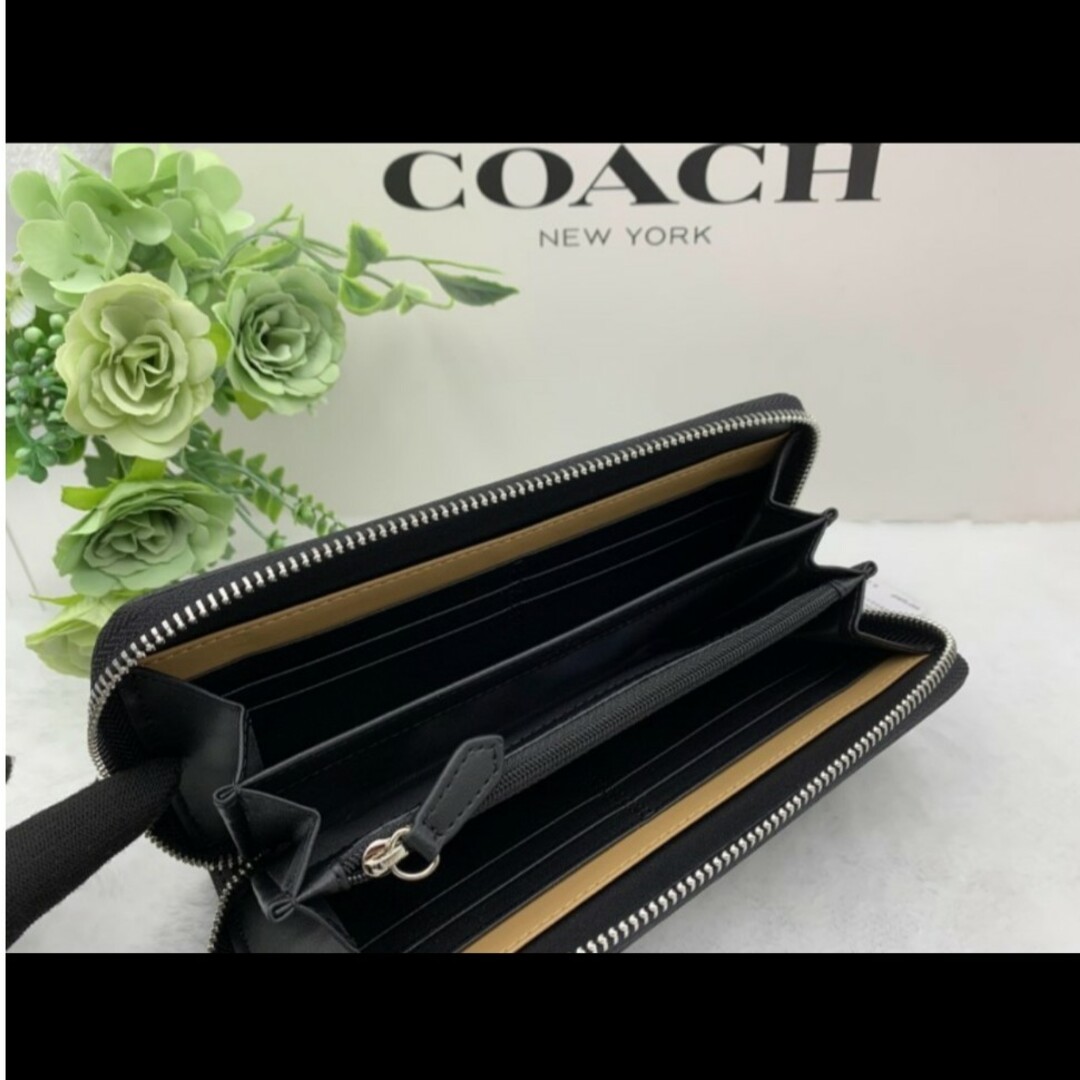 新品　COACH　長財布　ブラック　ラウンドファスナー　小銭入れ有　レザー