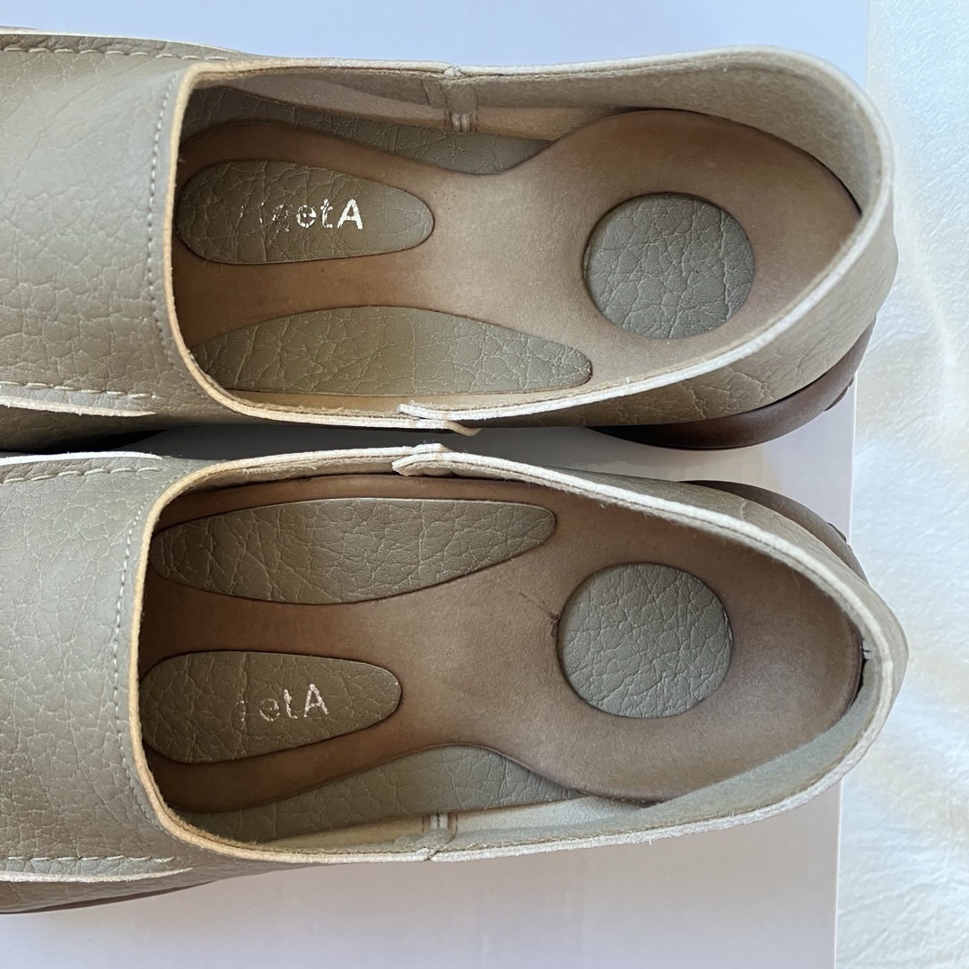 Re:getA(リゲッタ)のリゲッタ　未使用　コンフォートシューズ　ドライビングローファー スリッポン　 レディースの靴/シューズ(スリッポン/モカシン)の商品写真