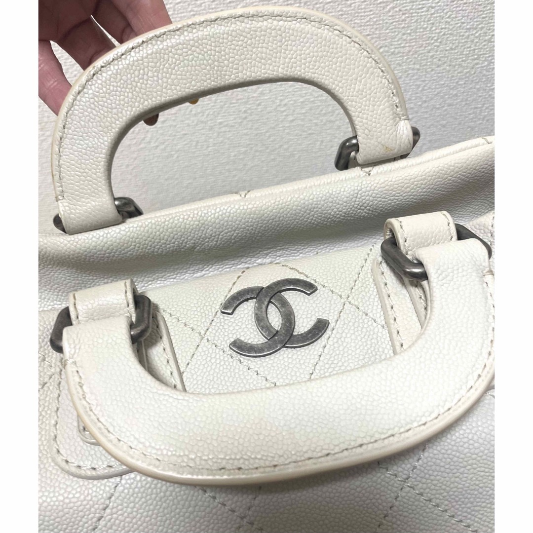 CHANEL(シャネル)のレア　CHANEL シャネル　ワイルドステッチ　ミニボストン　ヴィンテージトート レディースのバッグ(ハンドバッグ)の商品写真