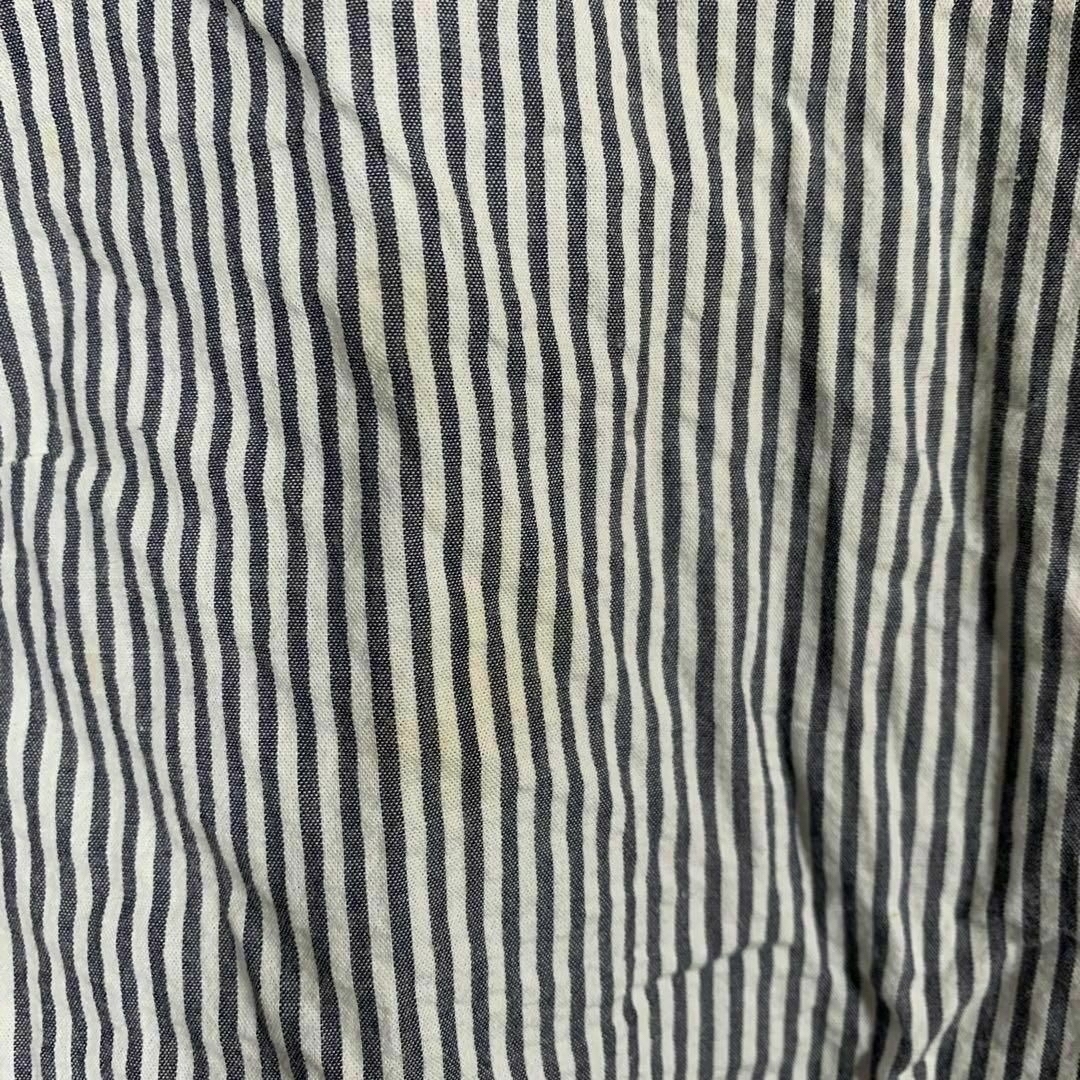 Discoat(ディスコート)のDiscoat ディスコート️ Mサイズ ブラウス シャツ 白黒 ストライプ レディースのトップス(Tシャツ(半袖/袖なし))の商品写真