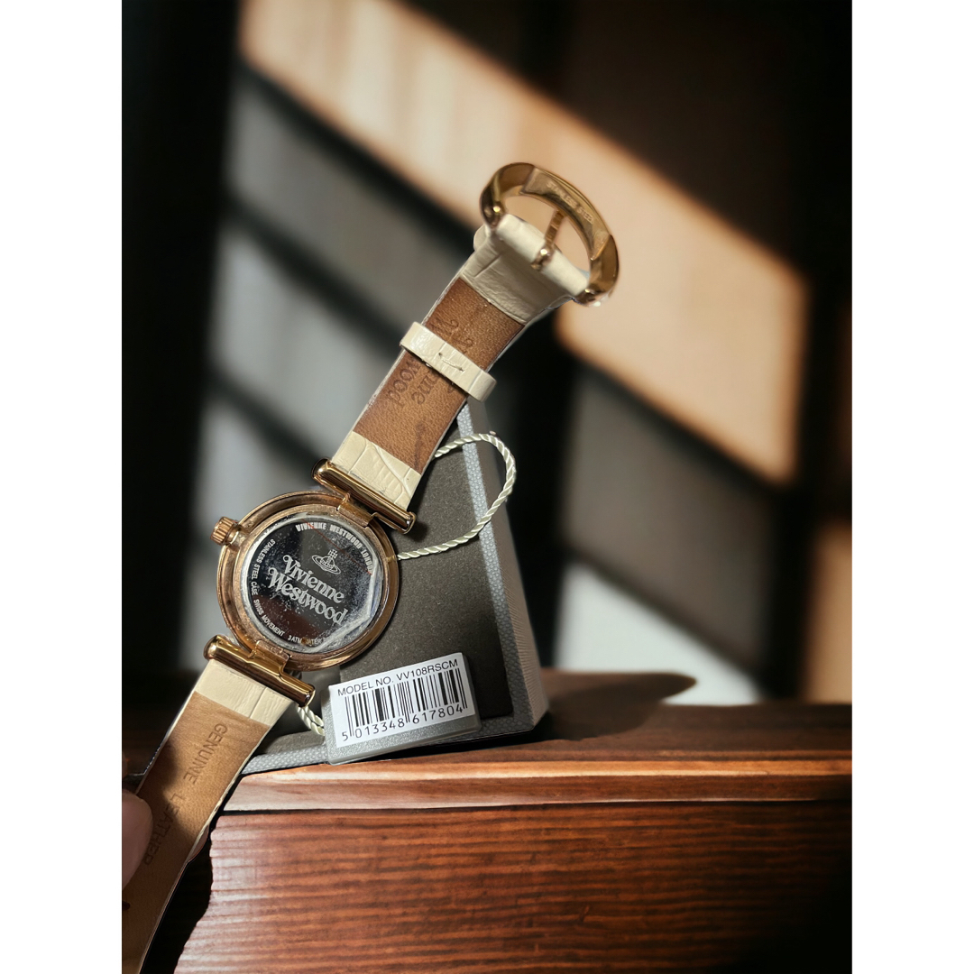 腕時計(アナログ)Vivienne Westwood オーブ 腕時計 レディース