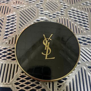 イヴサンローランボーテ(Yves Saint Laurent Beaute)のイヴサンローラン アンクルドポールクッション(ファンデーション)