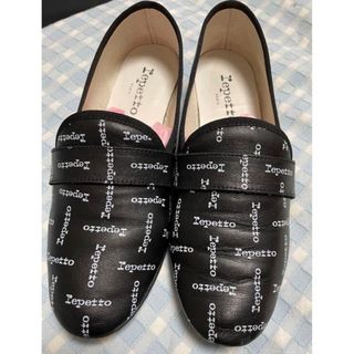 レペット(repetto)のレペットZIZI、ロゴ、レザーローファー38(ローファー/革靴)