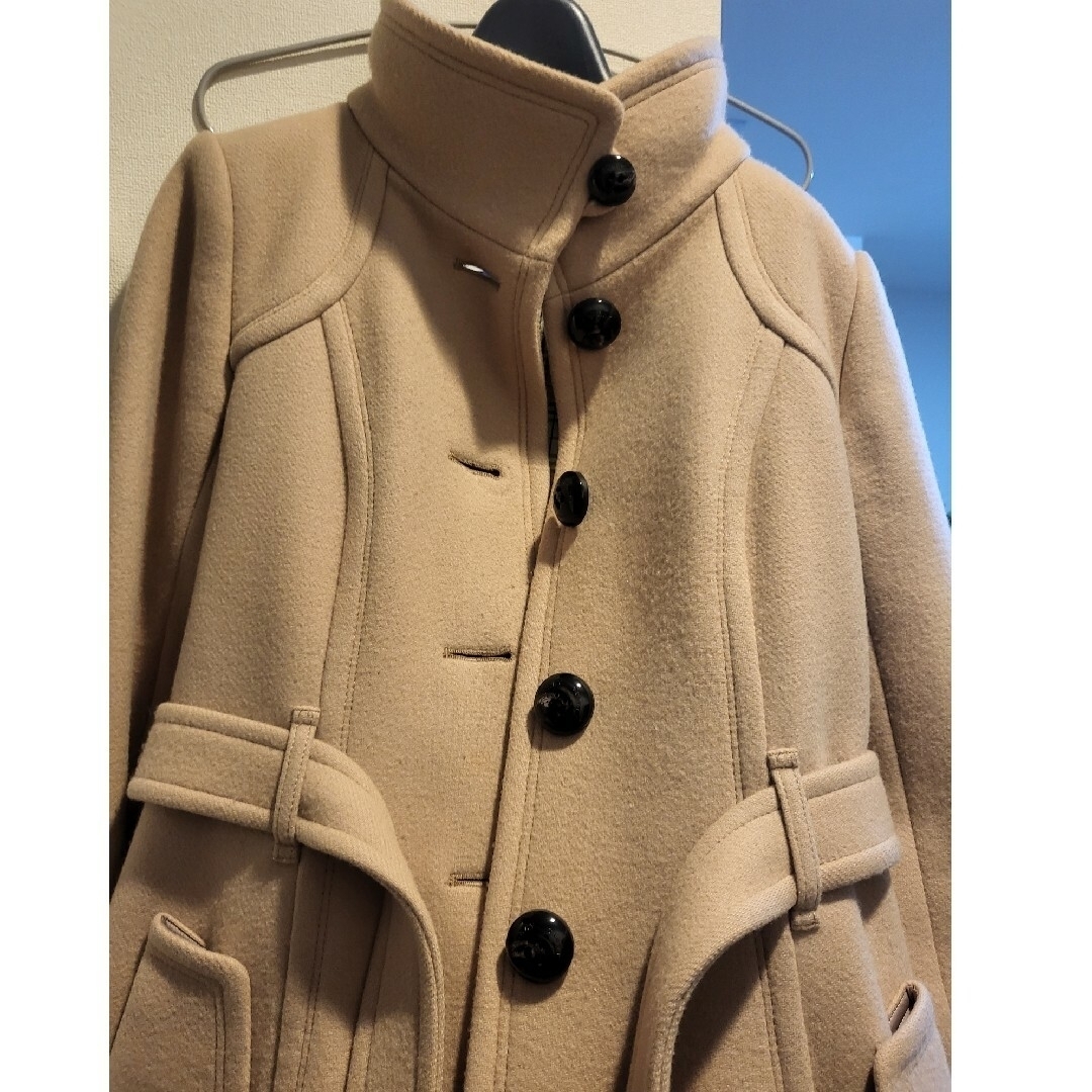 BURBERRY BLUE LABEL(バーバリーブルーレーベル)のBURBERRYブルーレーベルコート レディースのジャケット/アウター(ロングコート)の商品写真