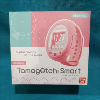 バンダイ(BANDAI)のTamagotchi Smart　たまごっちスマート　コーラルピンク　新品未開封(携帯用ゲーム機本体)