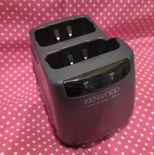 ケンウッド(KENWOOD)のケンウッド KENWOOD UBC-2(G) ツインチャージャー(アマチュア無線)