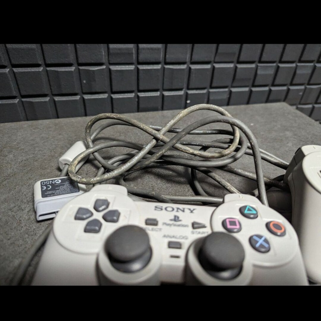 PlayStation1　プレイステーション１ 　カセット セット エンタメ/ホビーのゲームソフト/ゲーム機本体(家庭用ゲームソフト)の商品写真