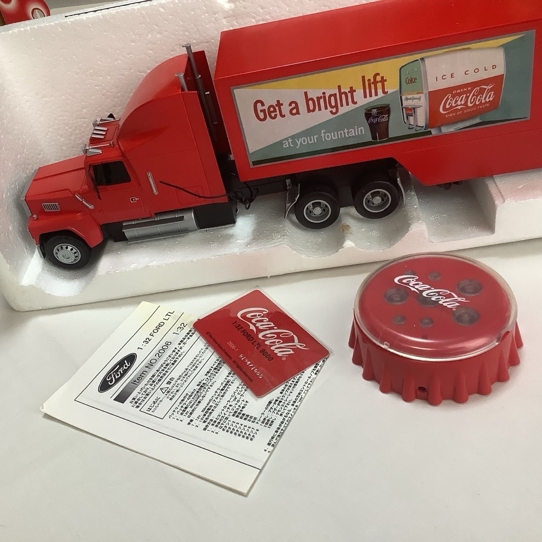 コカ・コーラ - 限定1,000台コカコーラ フォード トレーラー コカ・コーラ - 限定1,000台コカコーラ フォード トレーラー