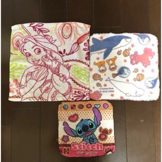 ディズニー(Disney)のDisney  ハンドタオル　3枚set 【新品】(タオル)