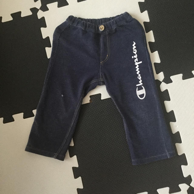 Champion(チャンピオン)のチャンピオン★デニム風ズボン キッズ/ベビー/マタニティのキッズ服男の子用(90cm~)(パンツ/スパッツ)の商品写真