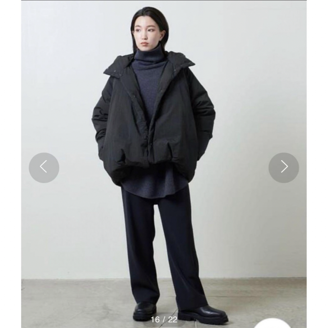 UNITED ARROWS(ユナイテッドアローズ)のMARW UNITED ARROWS   アボカドダウン コクーンダウン　36  レディースのジャケット/アウター(ダウンコート)の商品写真