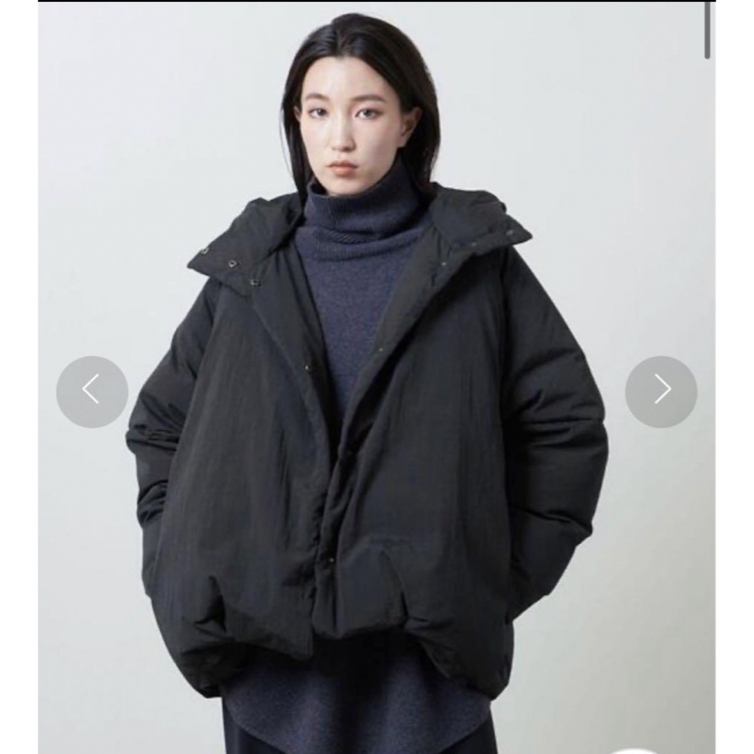 UNITED ARROWS(ユナイテッドアローズ)のMARW UNITED ARROWS   アボカドダウン コクーンダウン　36  レディースのジャケット/アウター(ダウンコート)の商品写真