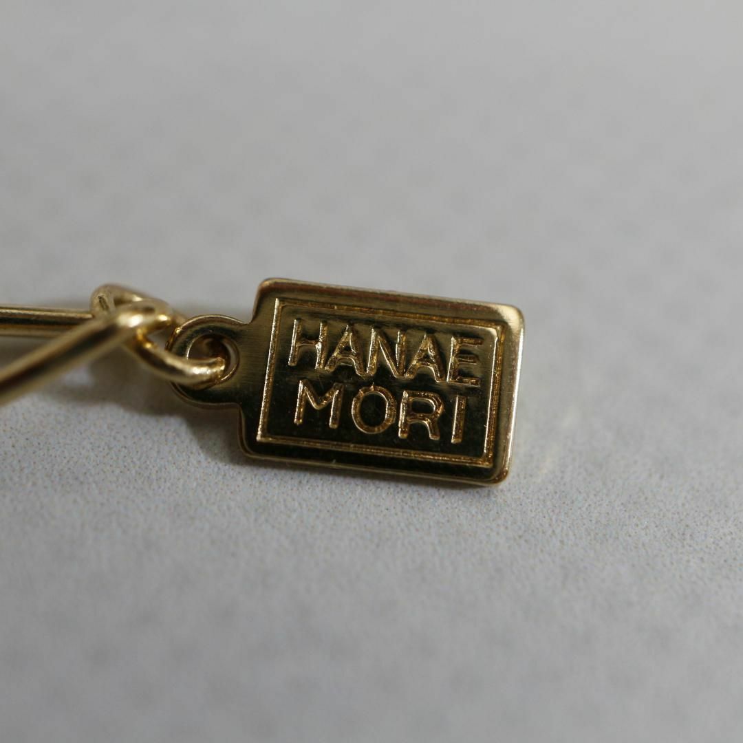 HANAE MORI(ハナエモリ)の【匿名配送】 ハナエモリ ネックレス ゴールド リボン フェイクパール レディースのアクセサリー(ネックレス)の商品写真